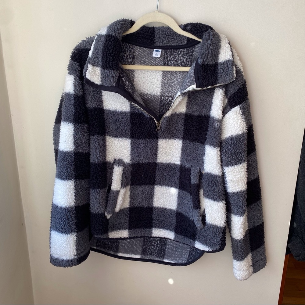 Black and white buffalo check Sherpa quarter zip